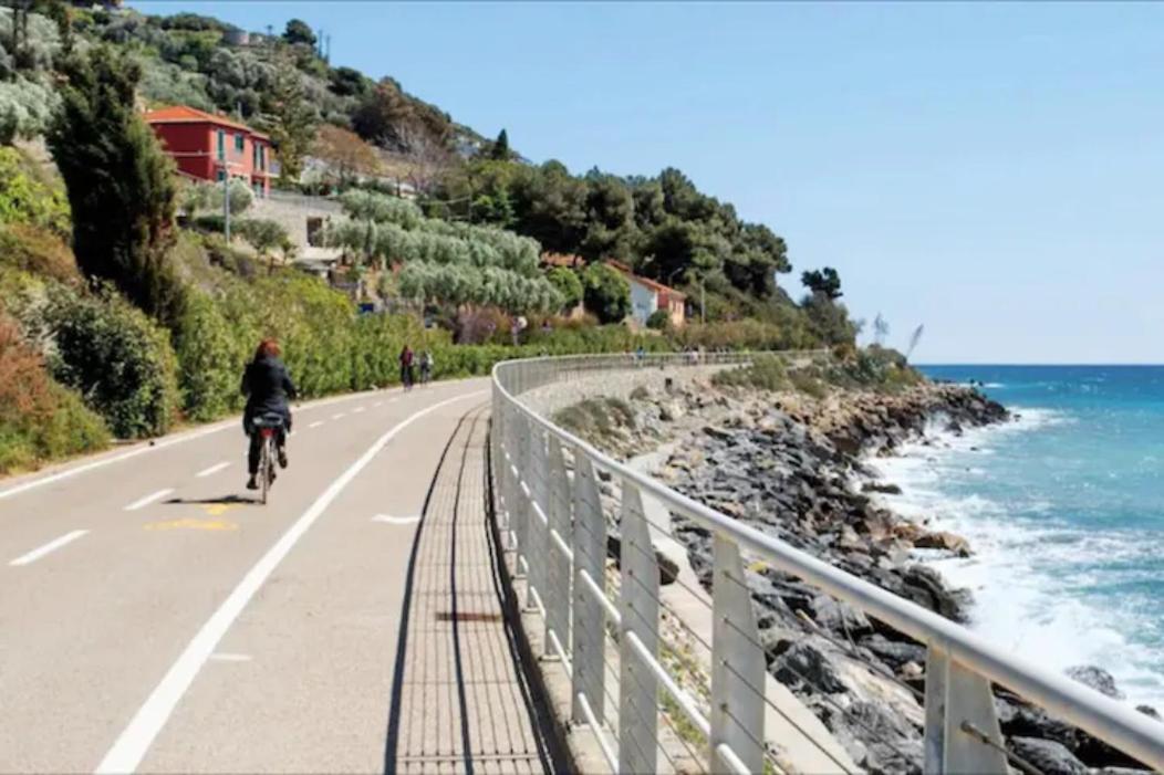 Casa Fiorenza Parcheggio Privato ซานเรโม ภายนอก รูปภาพ