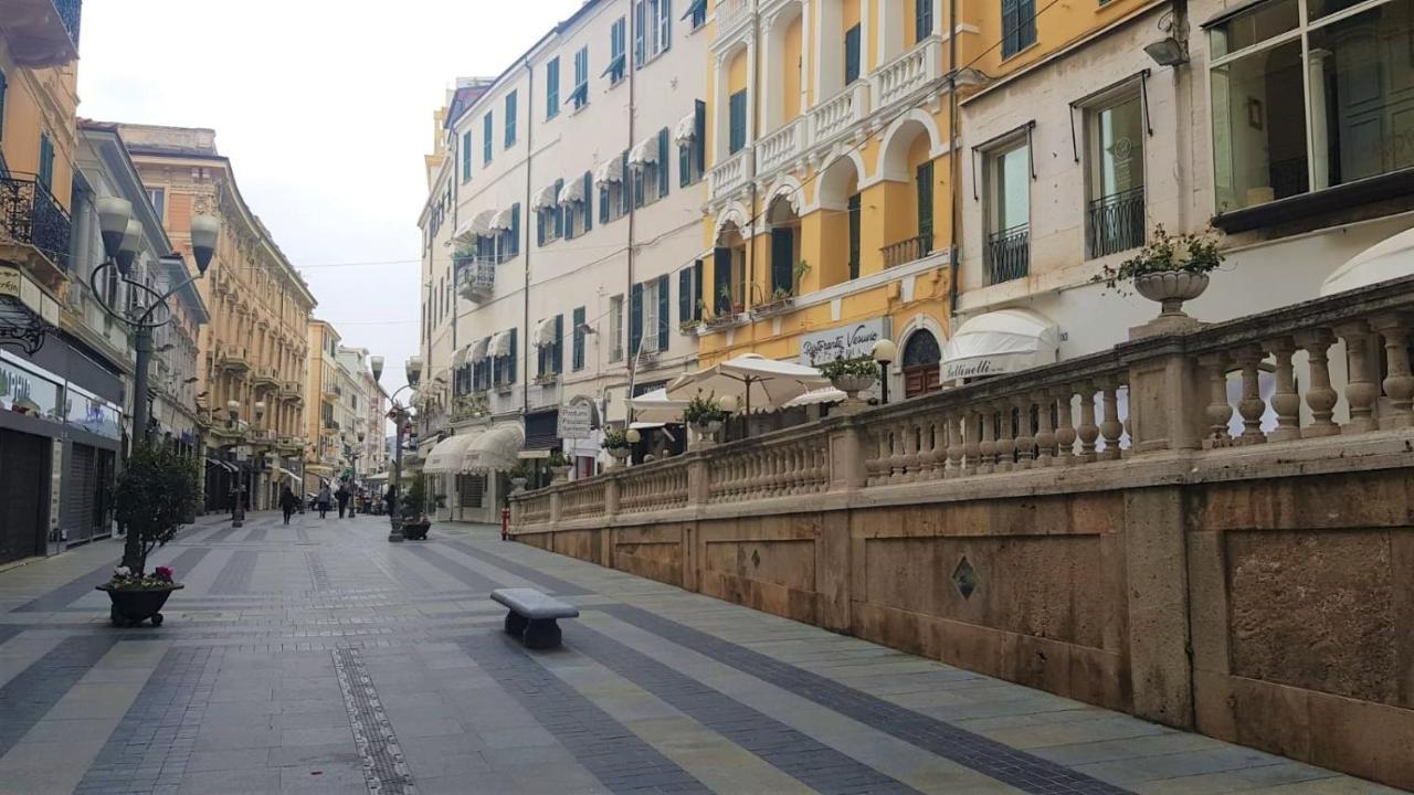 Casa Fiorenza Parcheggio Privato ซานเรโม ภายนอก รูปภาพ