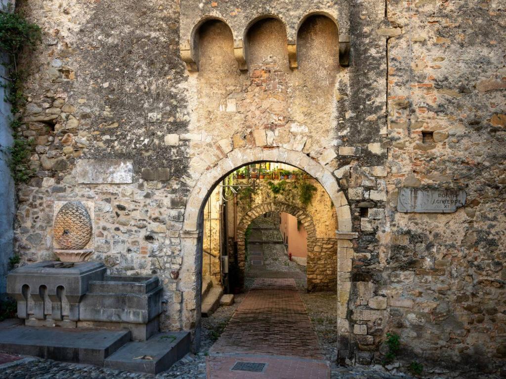 Casa Fiorenza Parcheggio Privato ซานเรโม ภายนอก รูปภาพ
