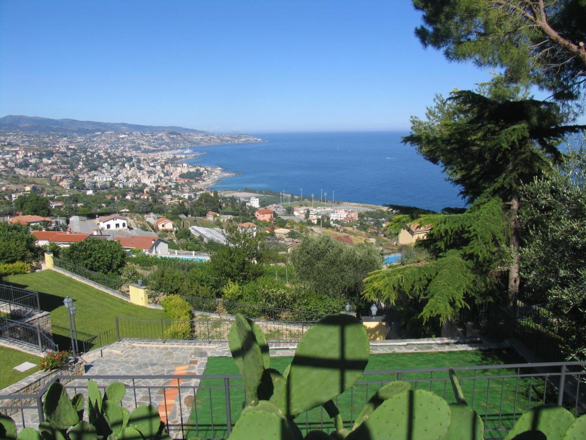 Casa Fiorenza Parcheggio Privato ซานเรโม ภายนอก รูปภาพ